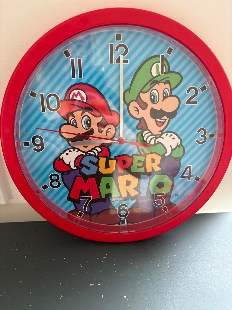 Super Mario wandklok, Ophalen of Verzenden, Gebruikt, Wandklok