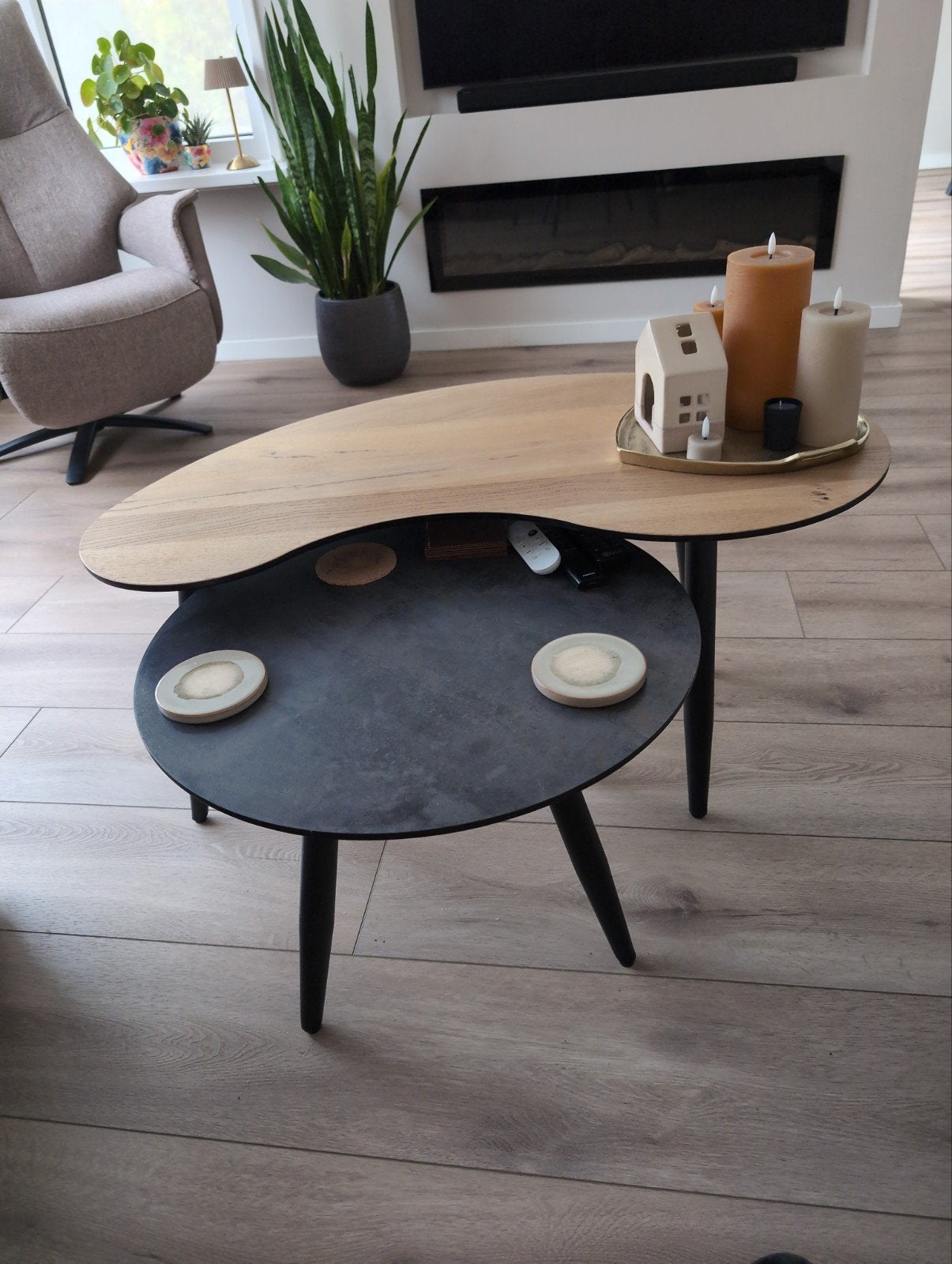Moderne salontafel set, hout en zwart, yin-yang design, Ophalen of Verzenden