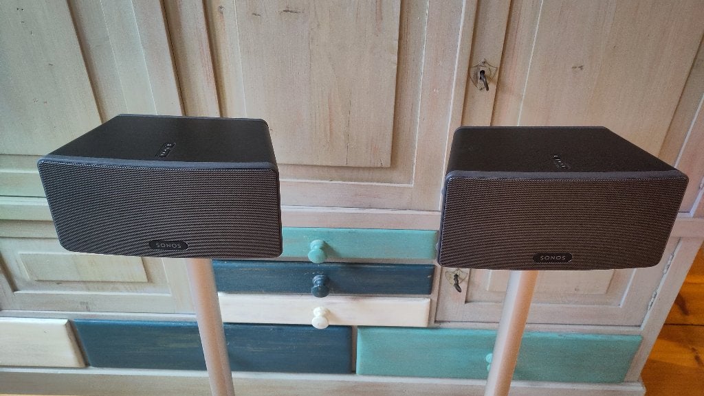 Foto 3 van SONOS Play 3 + Standaard, twee stuks.