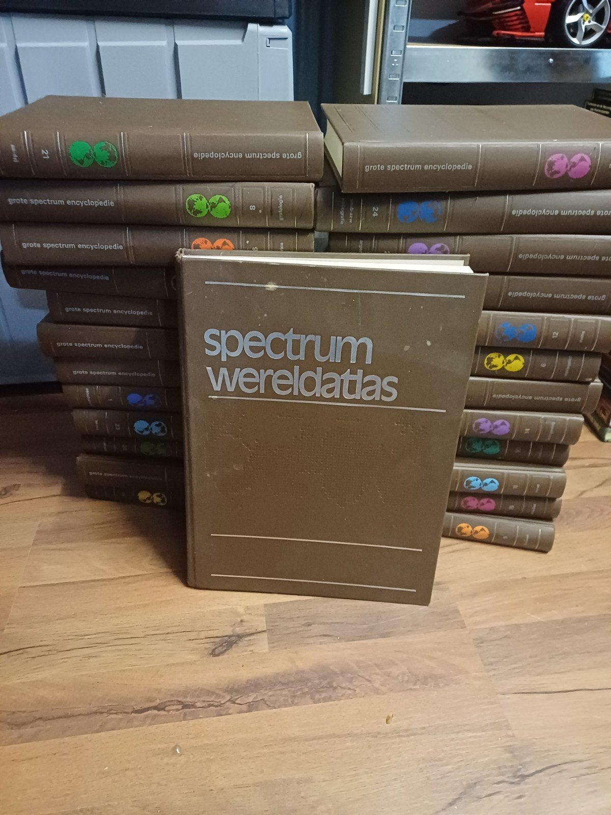 Grote Spectrum Encyclopedie + Wereldatlas - Complete Serie, Complete serie, Diverse auteurs, Algemeen, Ophalen