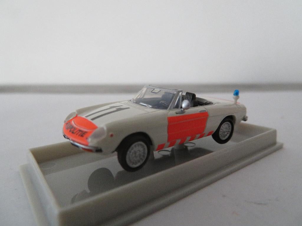 Alfa Romeo Spider 2000 Rijkspolitie - Brekina, Ophalen of Verzenden, Nieuw, Bus of Vrachtwagen, Overige merken