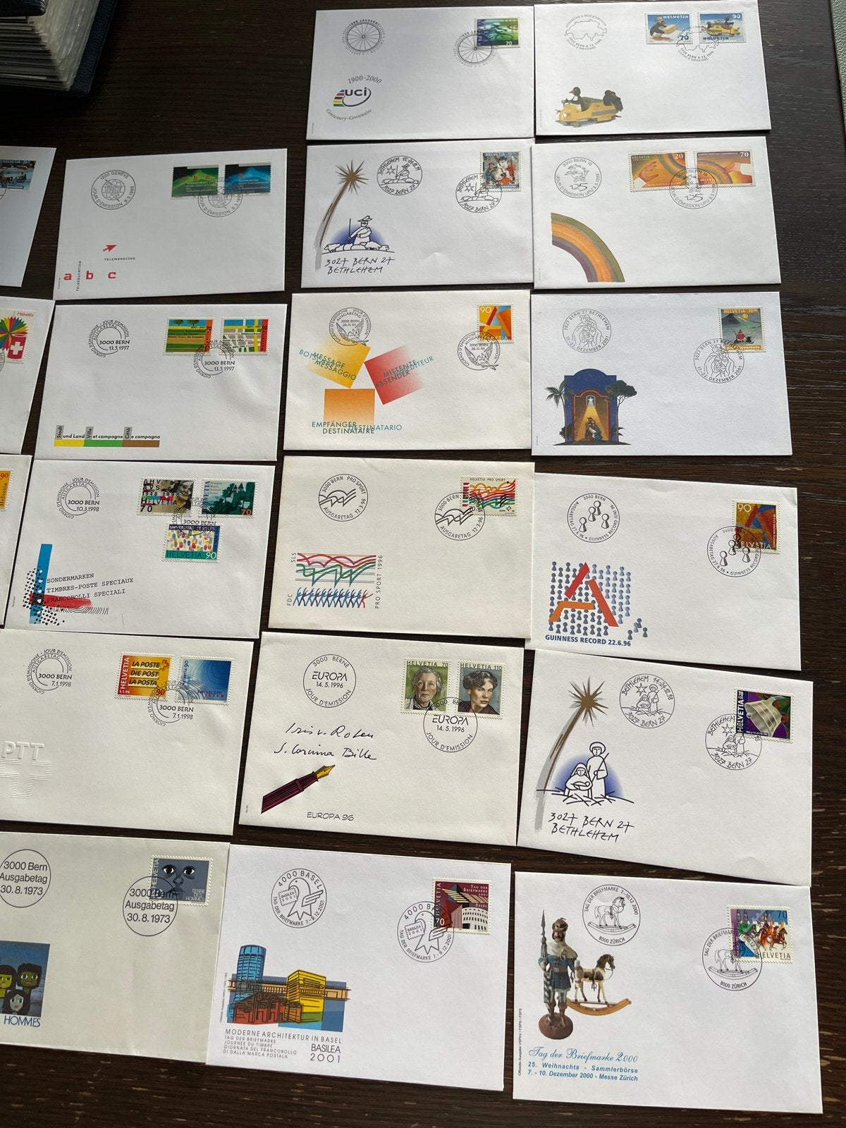Verzameling van 22 FDC's uit Zwitserland, Ophalen of Verzenden, Onbeschreven, Europa