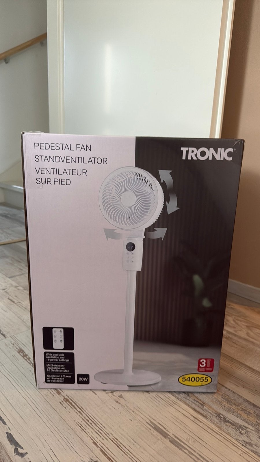 TRONIC Staande ventilator met afstandsbediening 41 cm, Witgoed en Apparatuur, Ventilatoren, Ophalen of Verzenden, Ventilator met afstandsbediening