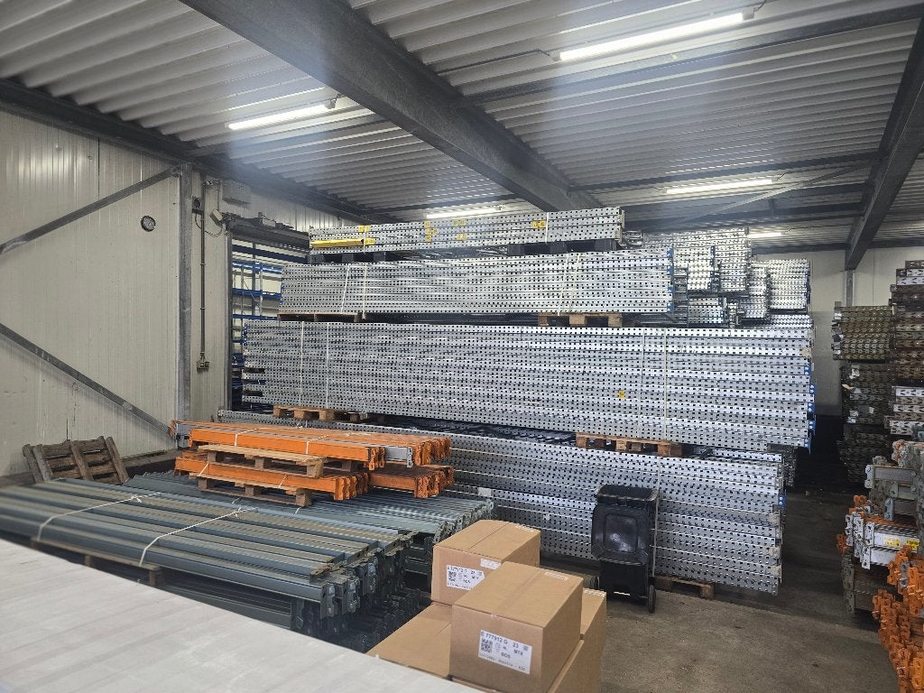 Partij stellingen, pallet stelling, magazijn stelling, Ophalen