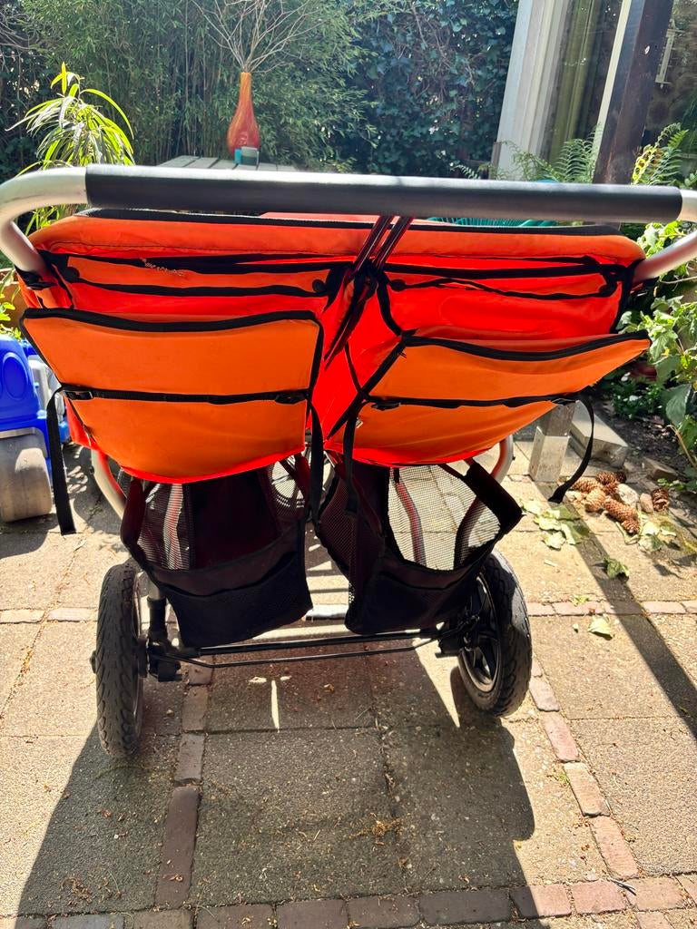 Urban Jungle Dubbele Buggy - Oranje, Kinderen en Baby's, Buggy's, Ophalen, Gebruikt, Overige merken, Duomodel