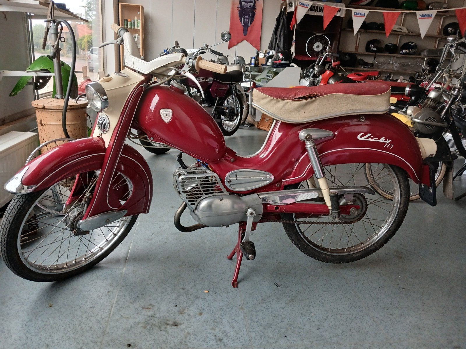 Victoria Vicky 117 met kenteken - Klassieke bromfiets, Fietsen en Brommers, ., ., ., Ophalen