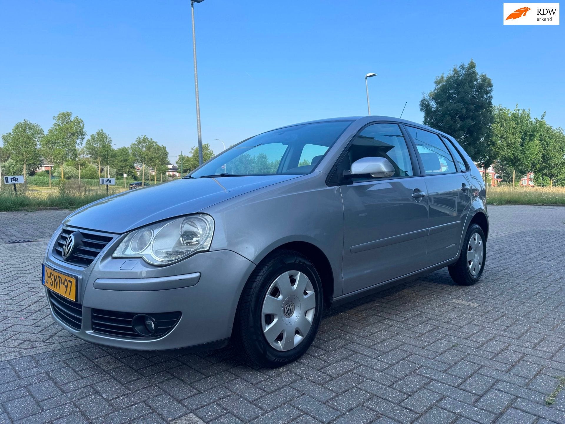 Volkswagen Polo 1.4-16V Cross, Auto's, Gebruikt, 4 cilinders, Elektrische ramen, Bedrijf