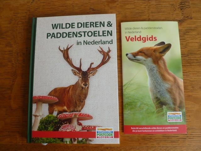 Boek: Wilde dieren & paddenstoelen in Ned. + veldgids. Nieuw, Ophalen of Verzenden, Nieuw, Natuur algemeen
