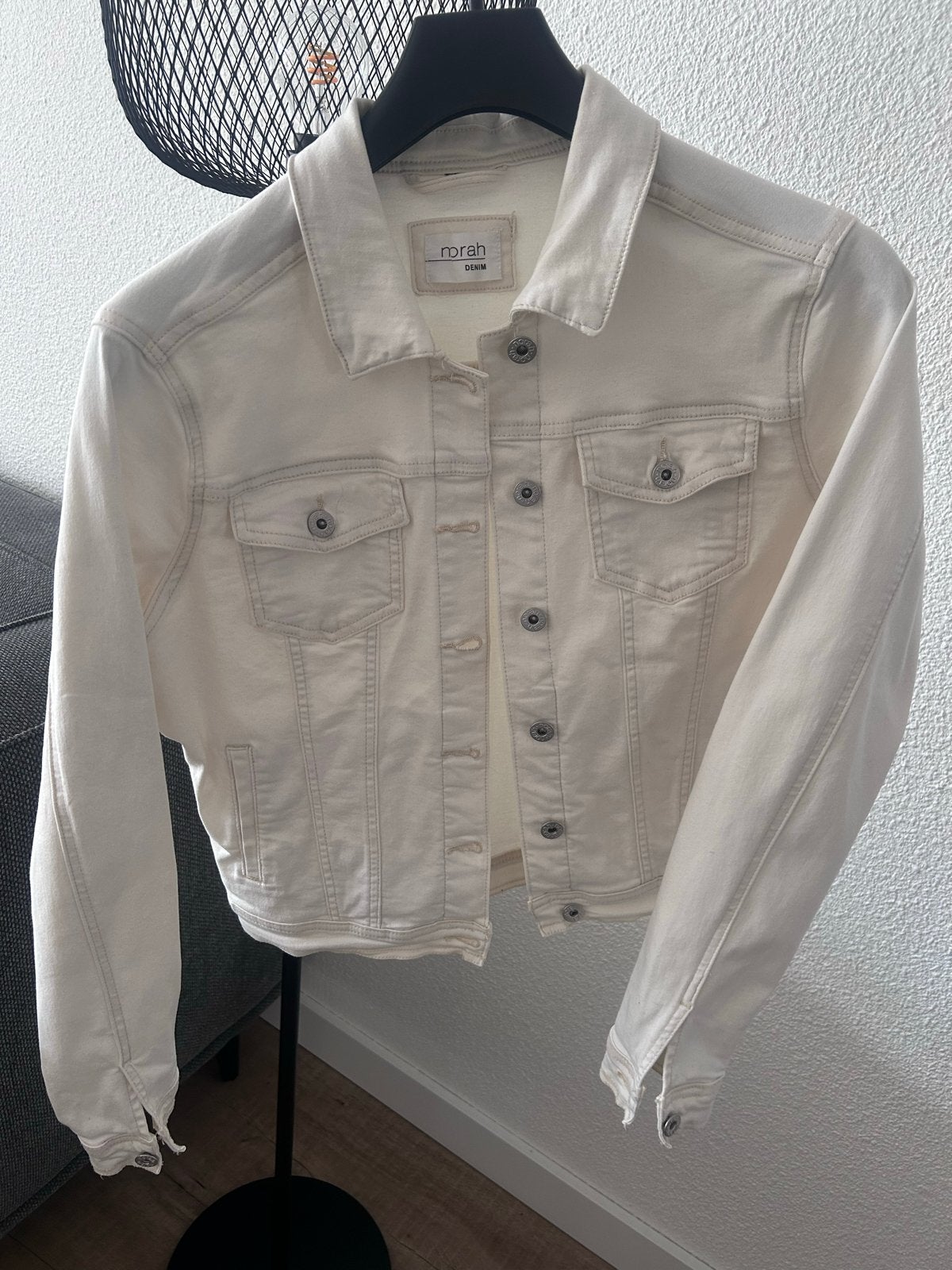 Spijkerjasje (gebroken wit) van Norah Denim, Ophalen of Verzenden, Zo goed als nieuw, Maat 42/44 (L), Wit