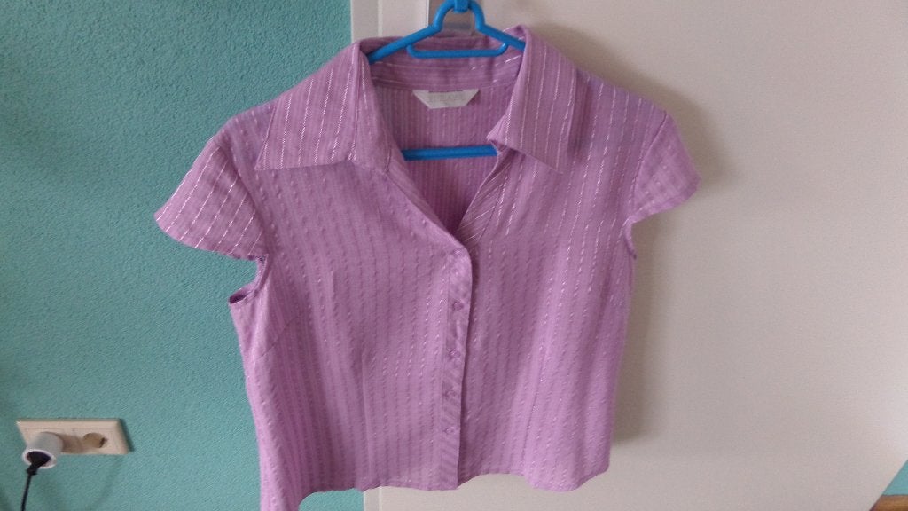 lila gestreepte blouse met zilverdraad mt 38/40 vlindermouw, Maat 38/40 (M), Overige kleuren, Ophalen of Verzenden, Zo goed als nieuw