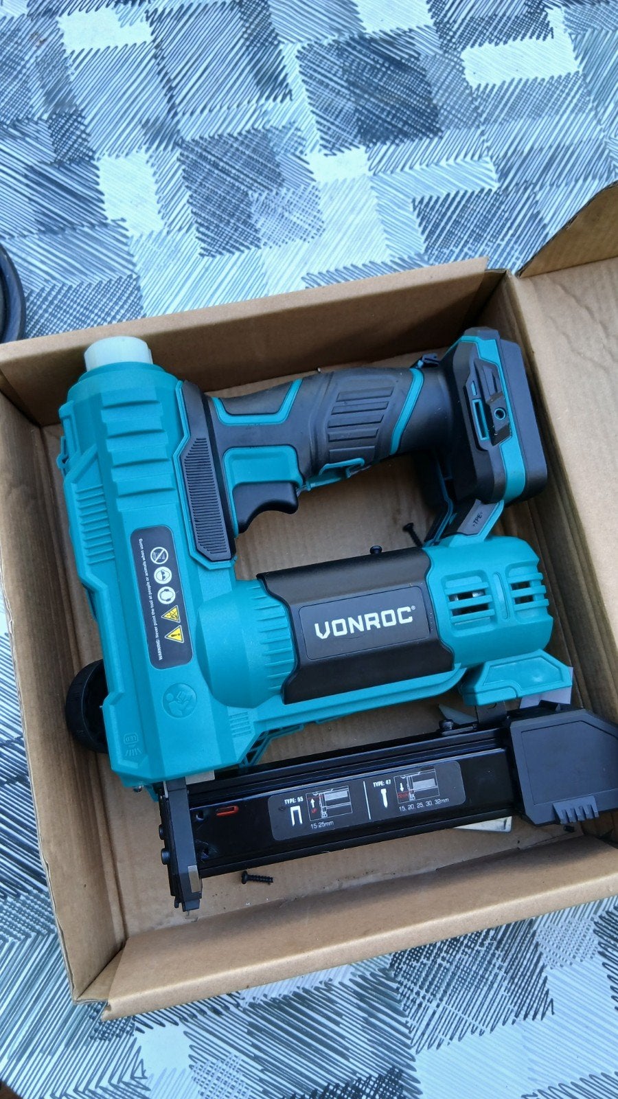 VONROC Accu Tacker / Nietmachine - Zo goed als nieuw, Ophalen of Verzenden, Zo goed als nieuw, Tacker/nietmachine, Overige merken