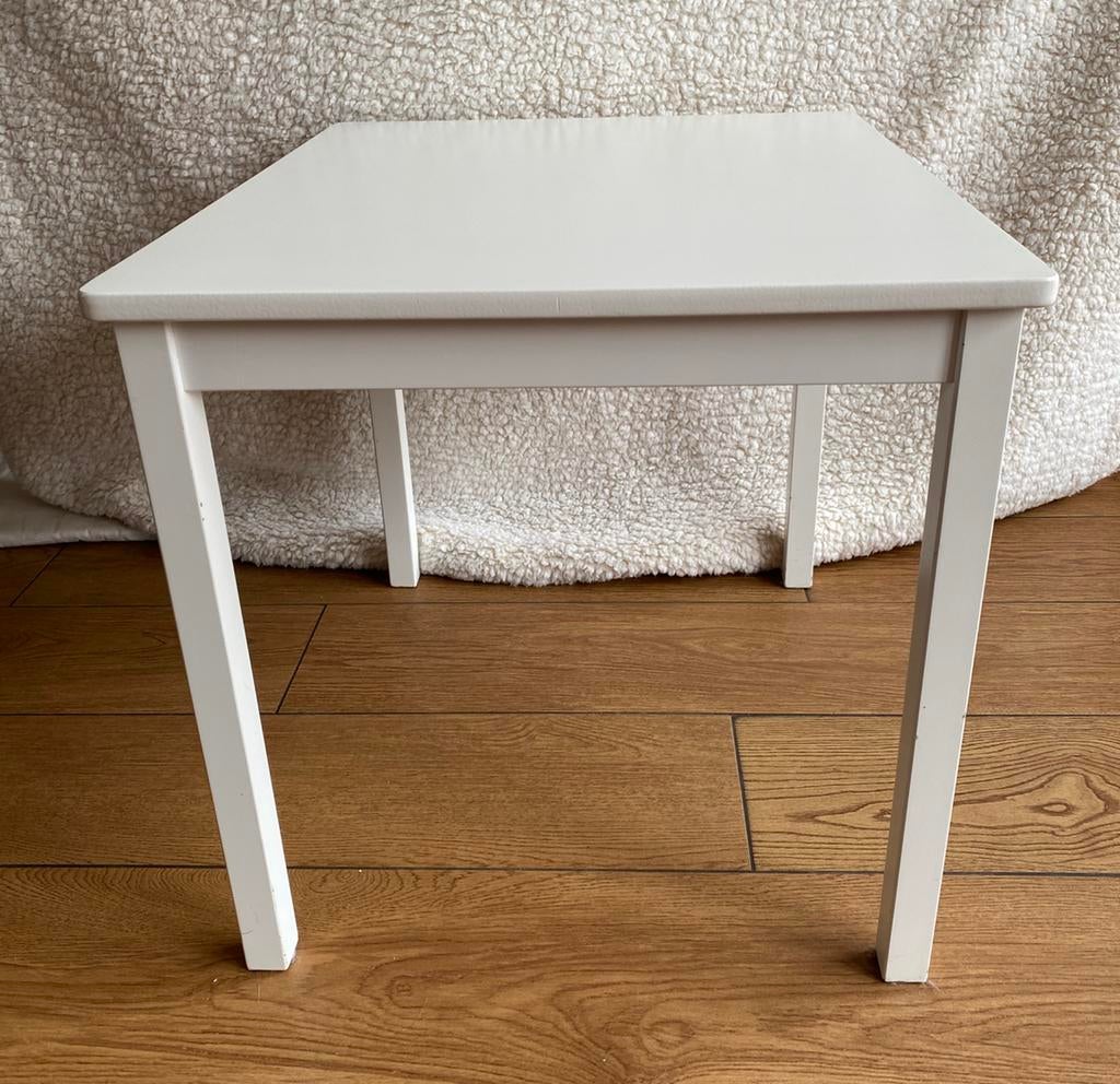Knutseltafel wit Ikea 59x50x50, Ophalen, Gebruikt, Tafel(s)