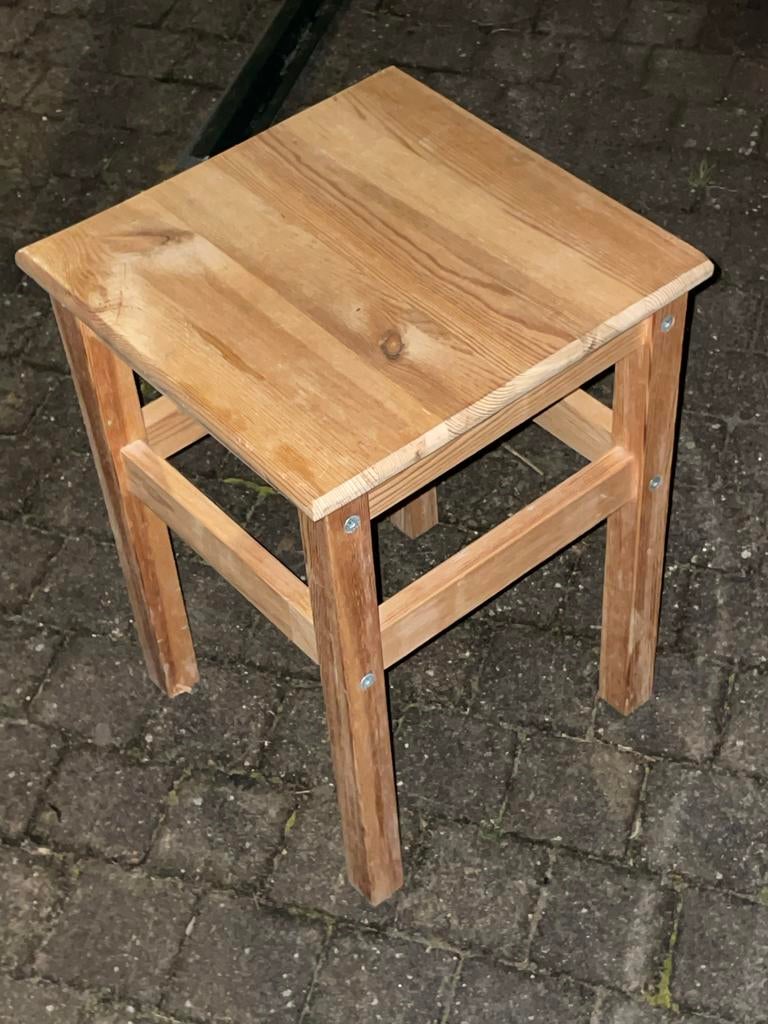 Grenen bijzettafeltje - 40x40x40 cm, Ophalen, Minder dan 45 cm, Minder dan 55 cm, Gebruikt
