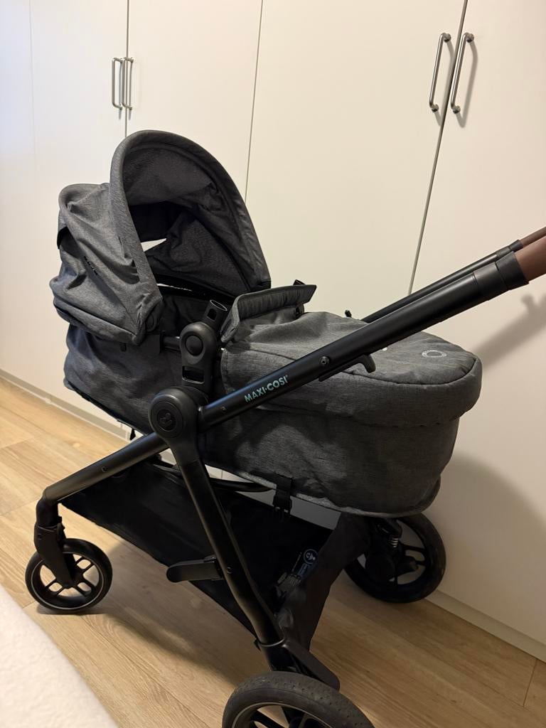 Maxi Cosi kinderwagen, buggy en autostoeltje Zelia S trio, Kinderen en Baby's, Kinderwagens en Combinaties, Ophalen, Gebruikt