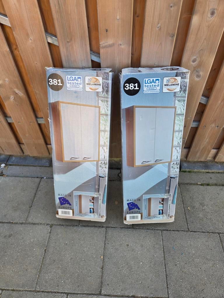 2x Nieuwe Badkamerkasten / Hangende Kasten, Ophalen, (Half)hoge kast, Minder dan 50 cm, 100 tot 150 cm