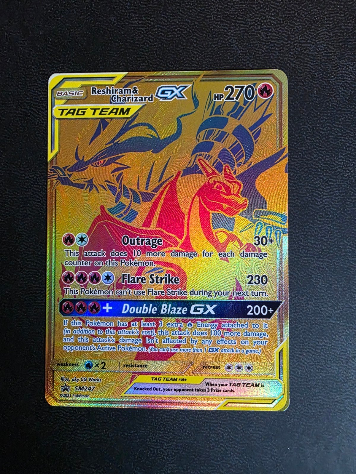 reshiram charizard GX SM247 sun moon promo, Ophalen of Verzenden, Nieuw, Losse kaart