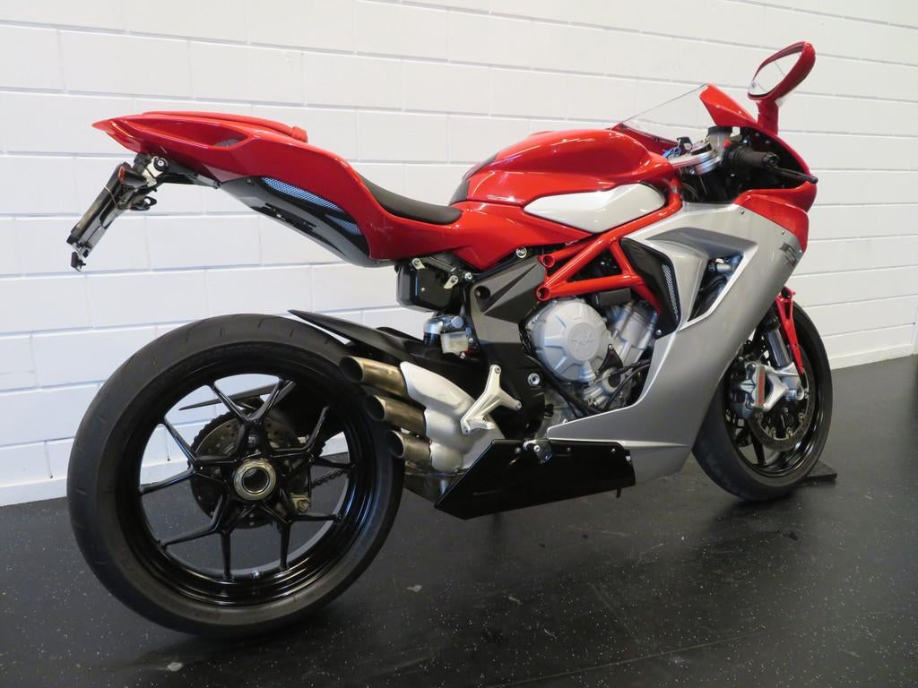 MV Agusta F3 800 ABS PERFECTE STAAT! (bj 2015), Motoren, Motoren | MV Agusta, Bedrijf, Super Sport, 798 cc
