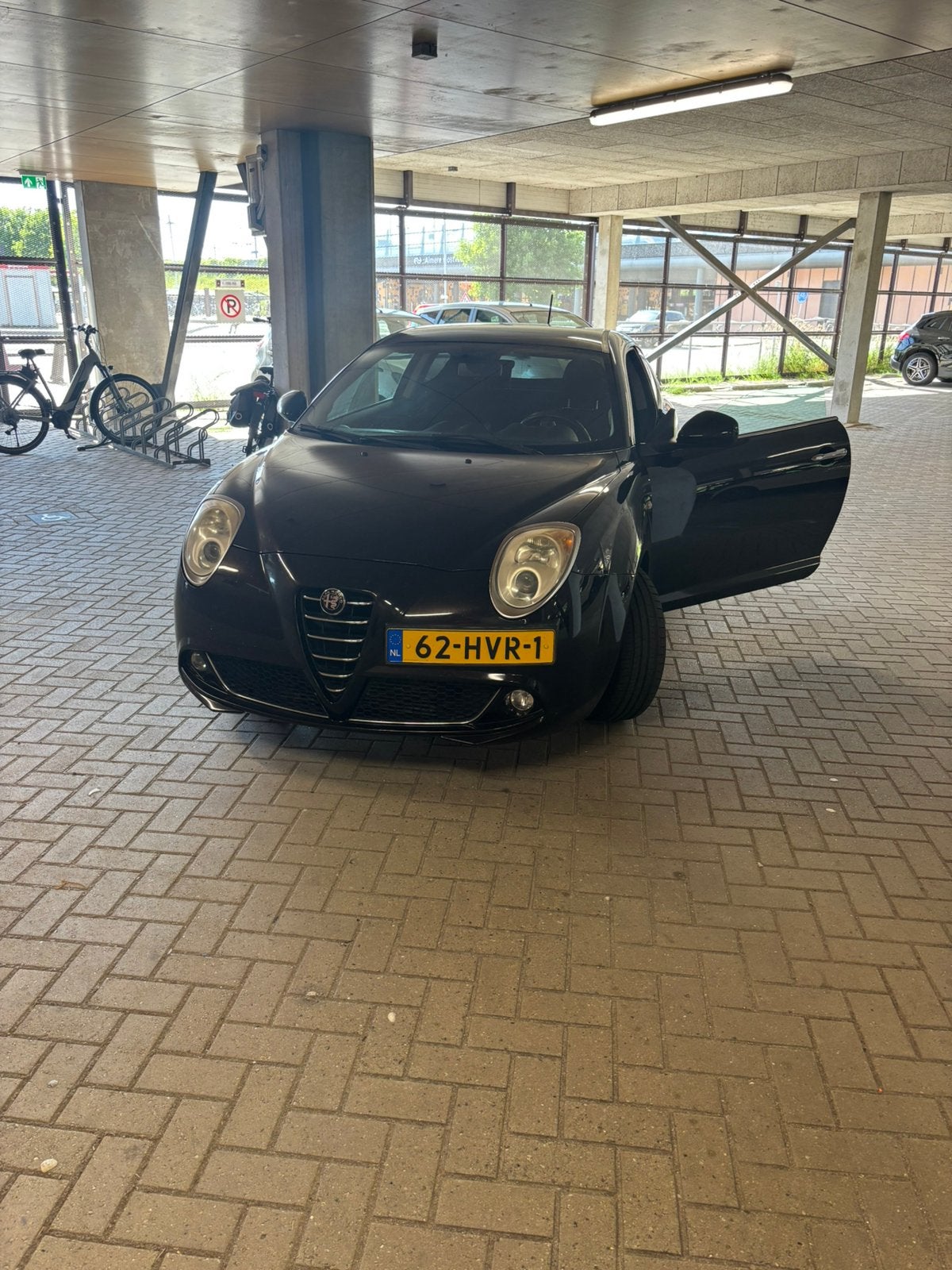 Alfa Romeo MiTo 1.4 Turbo T-jet 120pk 2009 Zwart, Auto's, Alfa Romeo, Voorwielaandrijving, 4 cilinders, Origineel Nederlands, Handgeschakeld