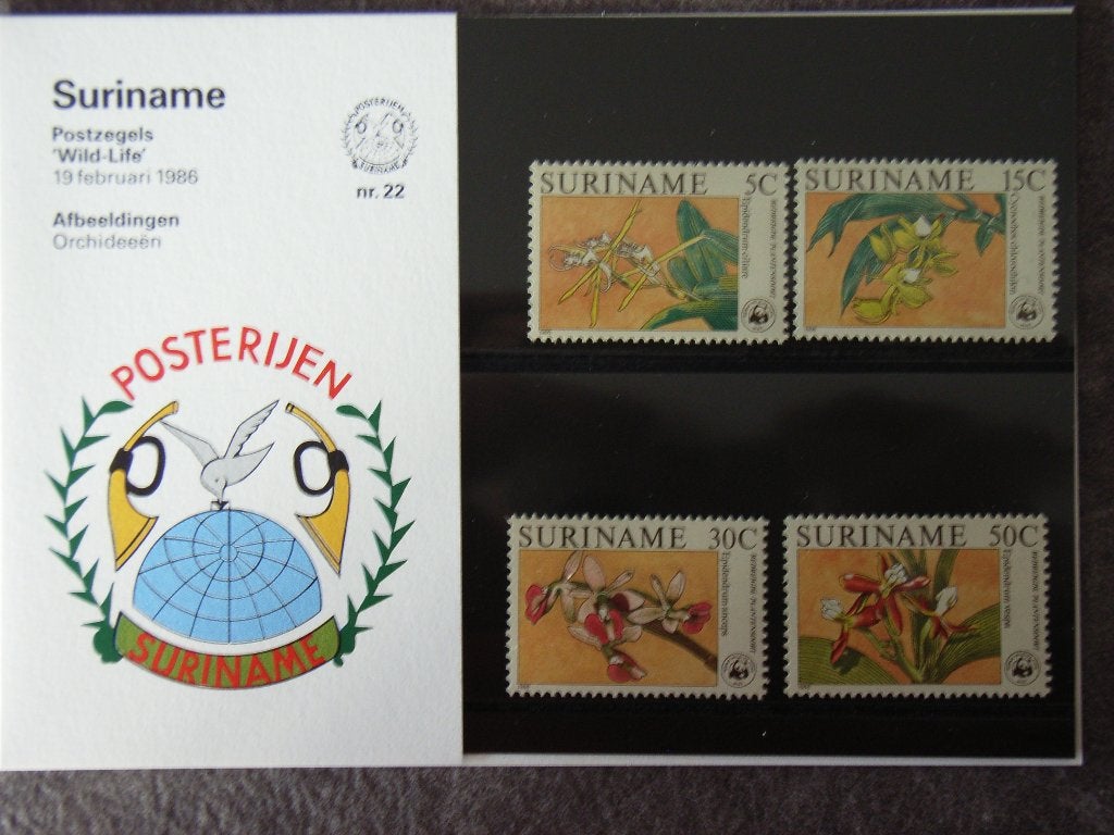 BK2   Suriname Mapje 490-493 Pf, Postzegels en Munten, Postzegels | Suriname, Ophalen of Verzenden, Postfris