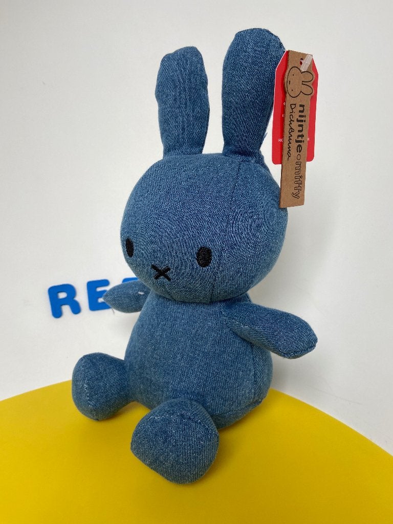 K2574 Bon Ton toys nijntje denim spijkerstof, Ophalen of Verzenden, Nieuw, Konijn