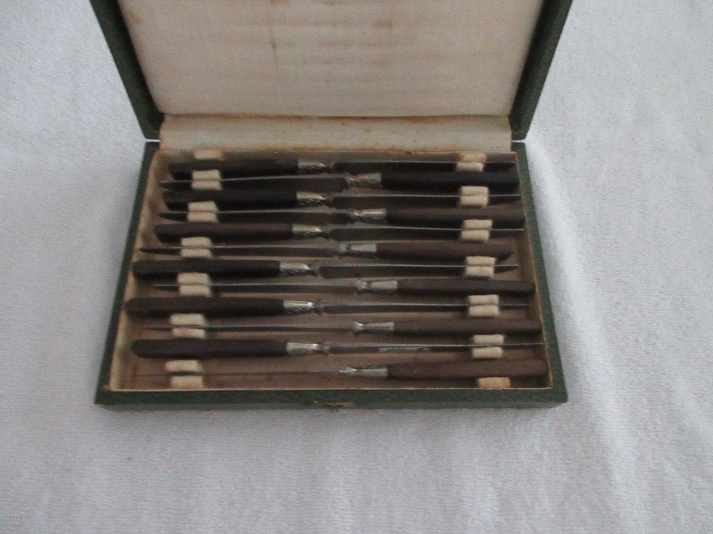 12 messen A LA FAULX made in France handvat bakeliet in doos, Antiek en Kunst, Ophalen of Verzenden