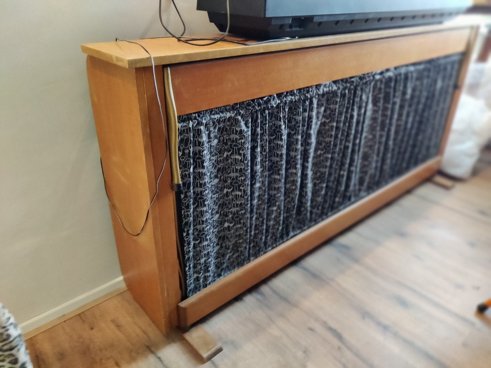 Vintage bed - Houten ombouw, Ophalen, Gebruikt, 90 cm, Eenpersoons