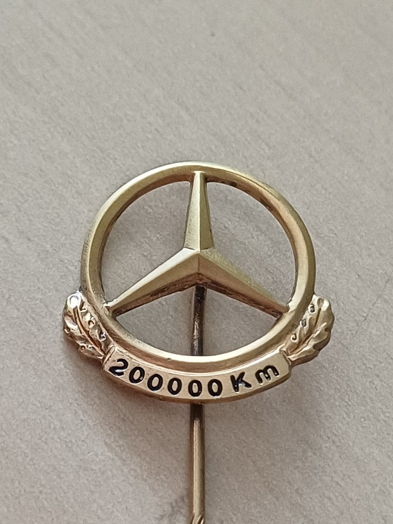 MERCEDES BENZ speld zilver  200.000 km, Verzenden, Gebruikt, Merk, Speldje of Pin