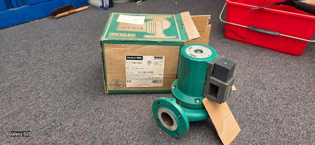 Wilo P40/100r Circulatiepomp - Nieuw in doos, Ophalen of Verzenden