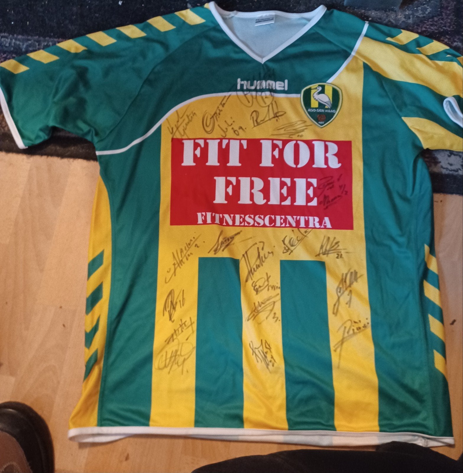 ADO Den Haag shirt met handtekeningen - Fit For Free, Maat XL, Ophalen, Gebruikt, Shirt