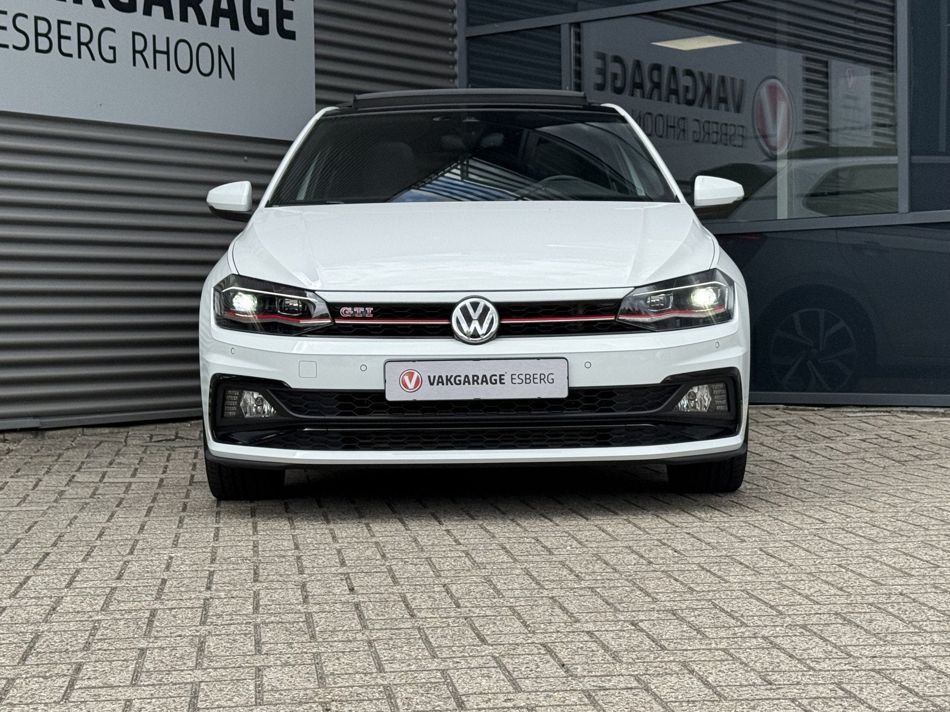 Volkswagen Polo 2.0 TSI GTI BRESCIA, PANO, DSG, Gebruikt, Zwart, 4 cilinders, 1984 cc