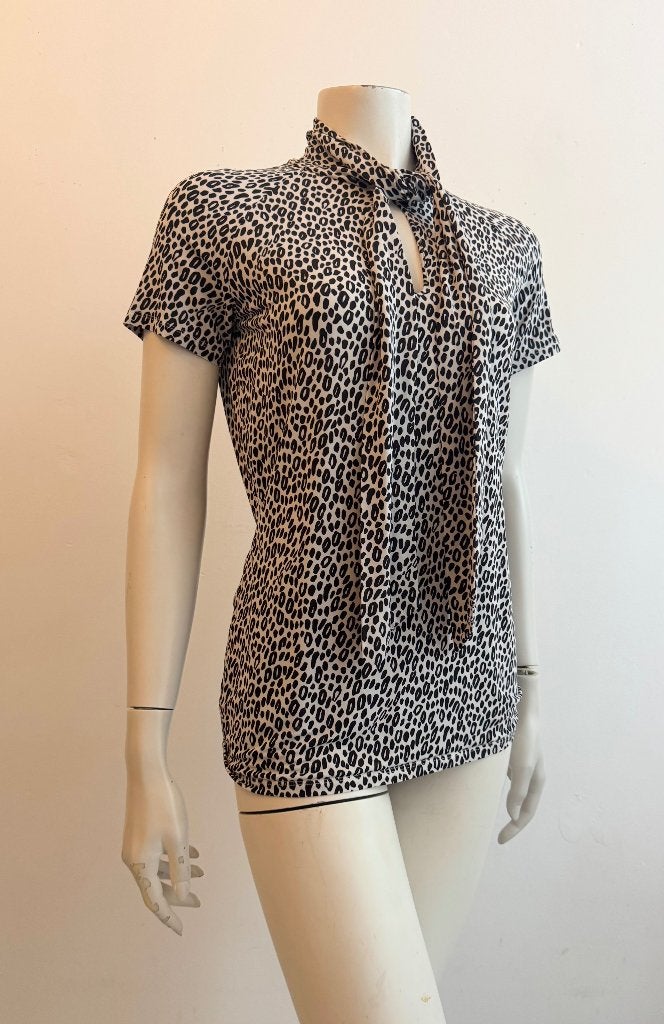 Max Mara topje S, Ophalen of Verzenden, Zo goed als nieuw, Zonder mouw