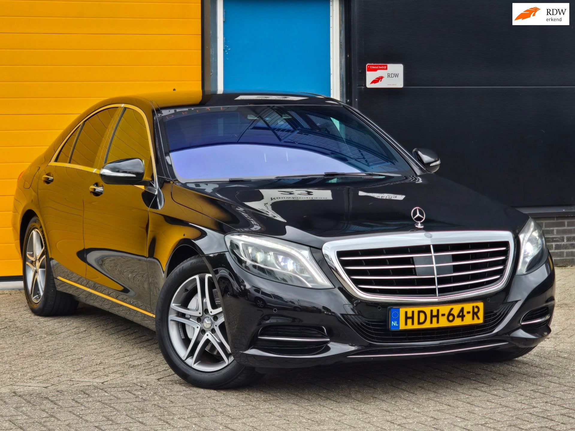 Mercedes-Benz S-klasse 400 HYBRID / Camera / Leder / Memory, Automaat, Achterwielaandrijving, Gebruikt, Zwart