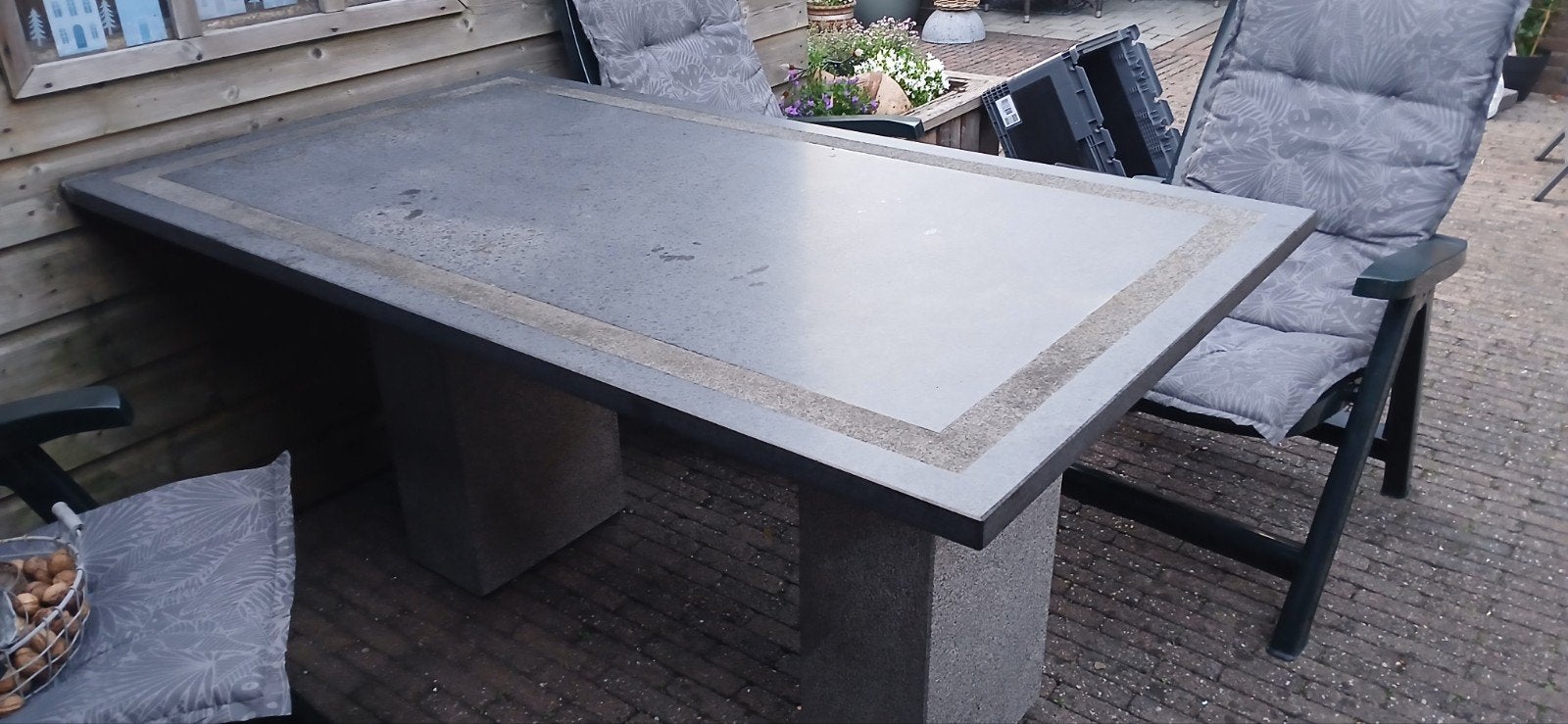Betonnen eettafel, Ophalen, Gebruikt, Rechthoekig, Overige materialen
