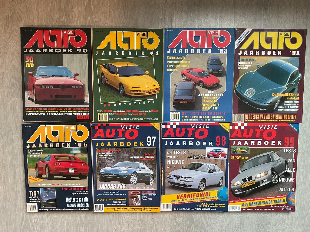 32 Autovisie jaarboeken, Ophalen, Zo goed als nieuw, Algemeen