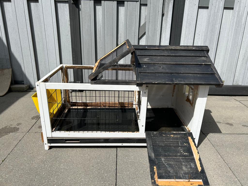 Konijnenhok, Ophalen, 110 cm of meer, Zo goed als nieuw, 90 cm of meer