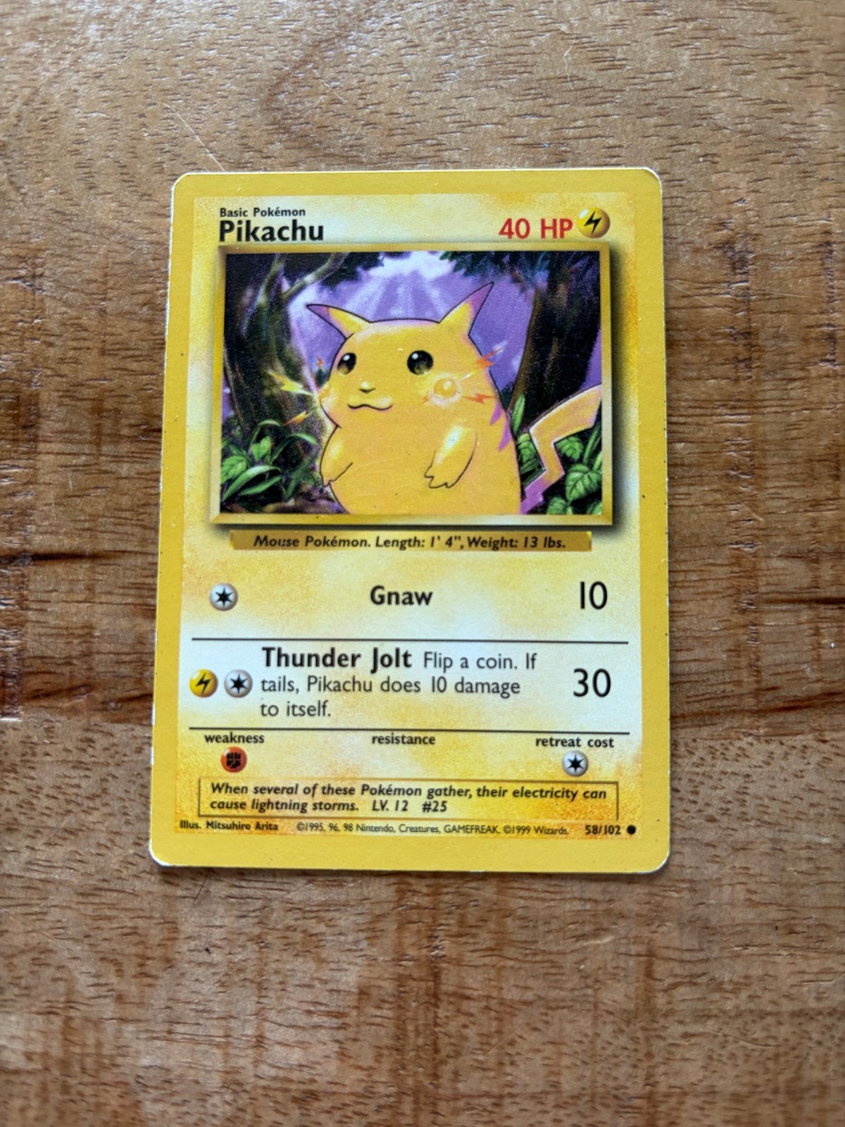 Pokémon Pikachu 58/102 Base Set Kaart, Ophalen of Verzenden, Gebruikt, Losse kaart