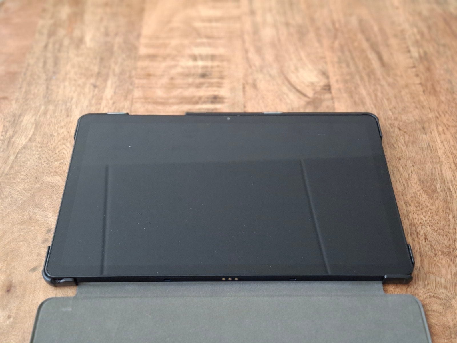 Samsung Tablet met Hoes - Goede Staat, 10 inch, Usb-aansluiting, 32 GB, Galaxy Tab