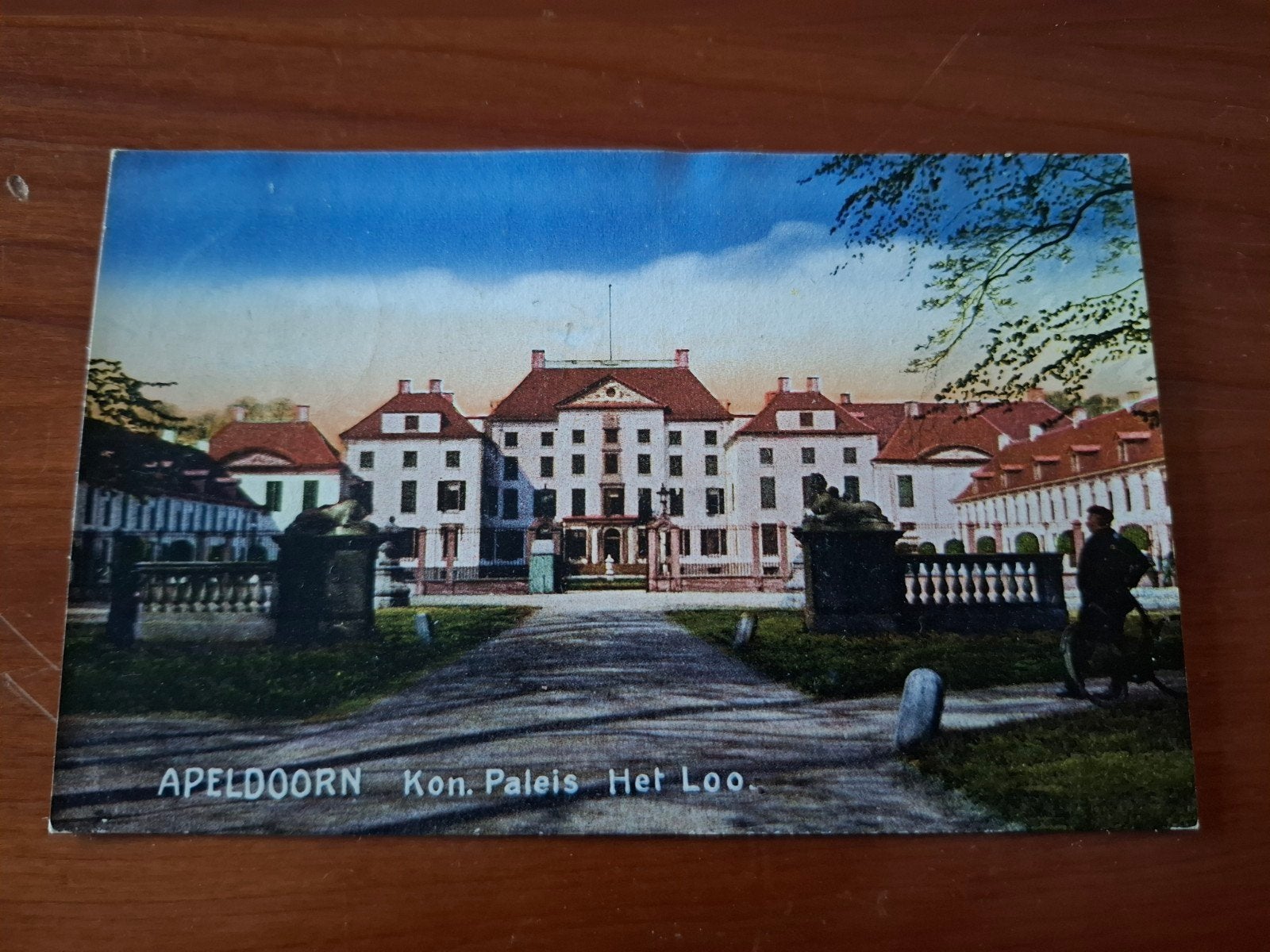 Apeldoorn Kon. Paleis Het Loo - Gelopen Ansichtkaart 1922, Ophalen of Verzenden, 1920 tot 1940, Gelopen, Gelderland
