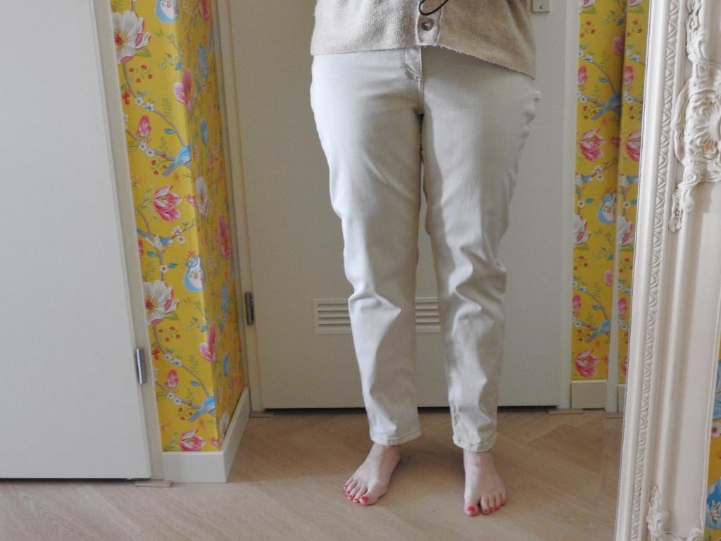 Nieuwstaat! Katoenen zandkleurige broek mt. 42, merk Purdey, Beige, Maat 42/44 (L), Ophalen of Verzenden, Zo goed als nieuw
