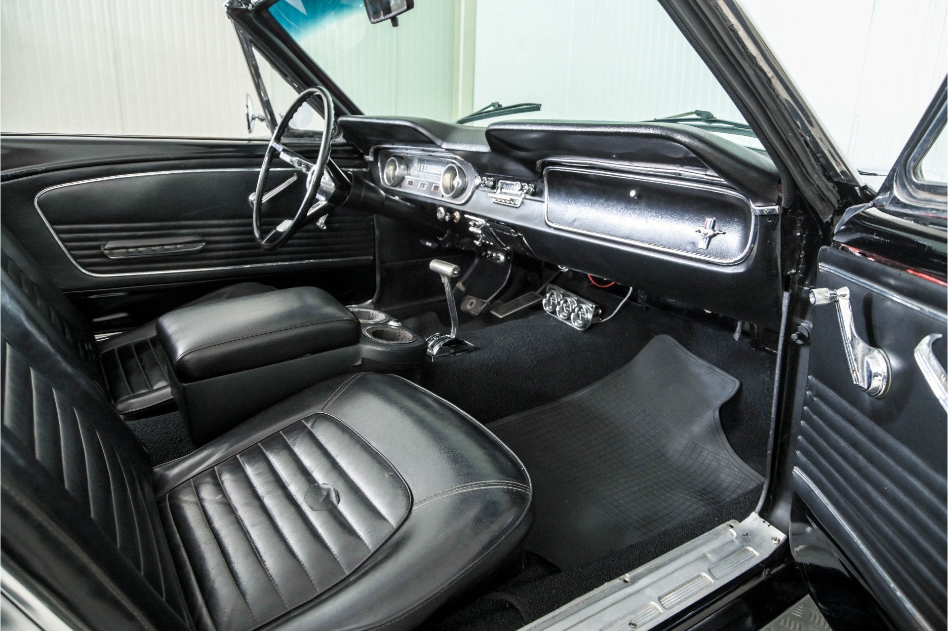 Ford Mustang 289 V8 automaat cabriolet (bj 1965), foto 12