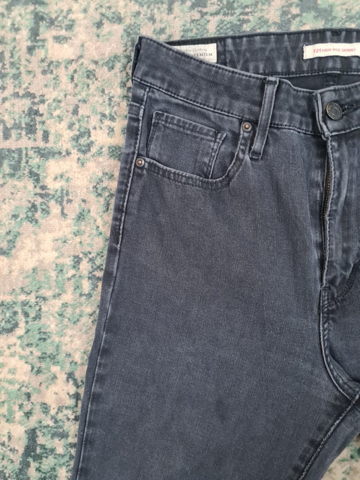 721 Levi's Hig-rise skinny W29 L32 Dames Tulsi2932 Zwart, Zwart, Ophalen of Verzenden, Zo goed als nieuw, W28 - W29 (confectie 36)
