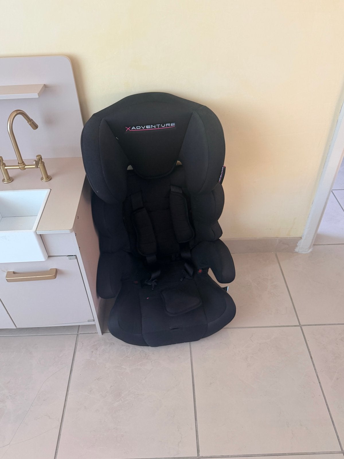 Nieuwe X-Adventure autostoel - nooit gebruikt - ophalen Leid, Kinderen en Baby's, Autostoeltjes, Ophalen, Nieuw, Overige merken