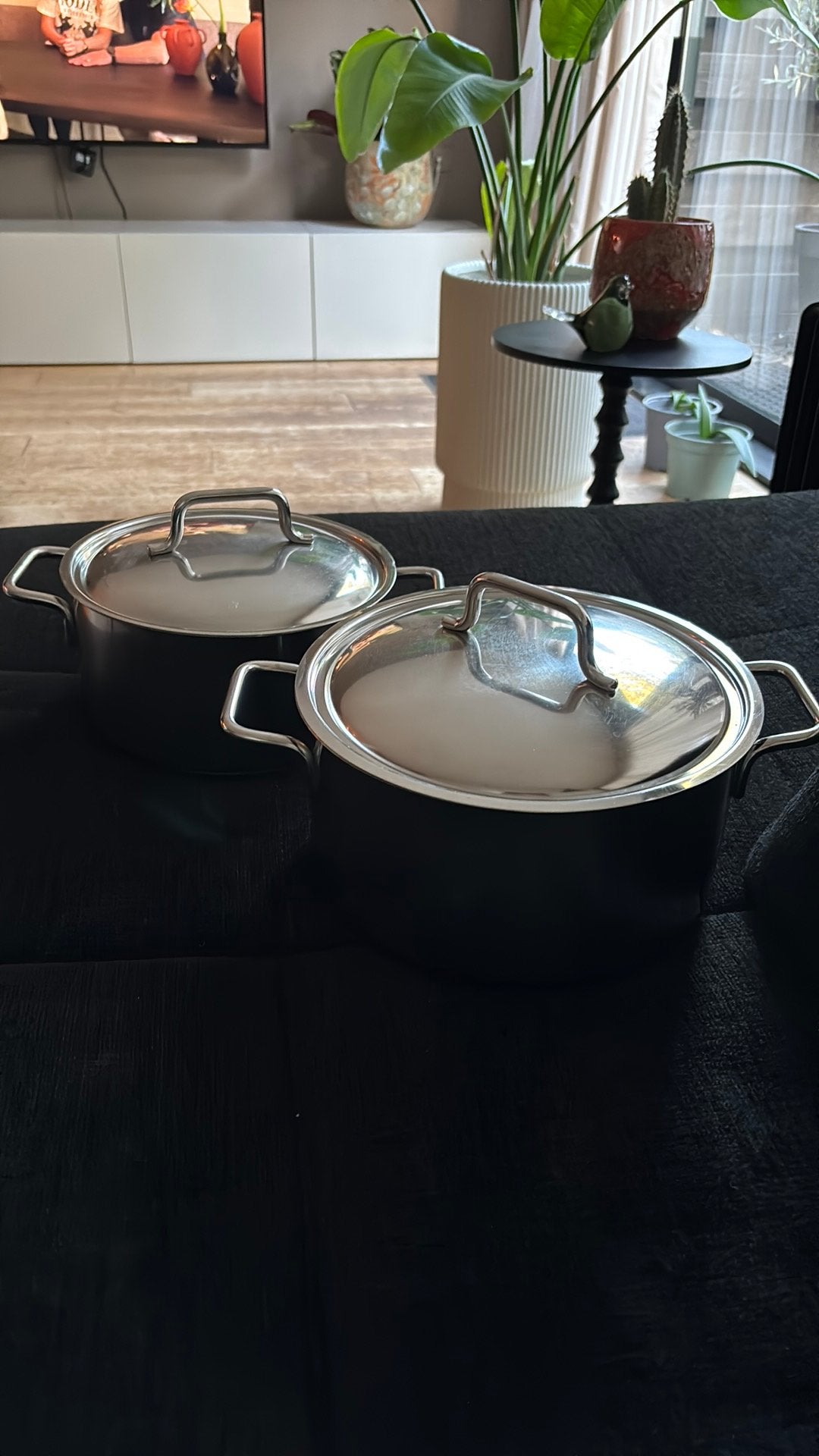 Demeyere pannen., Huis en Inrichting, Keuken | Potten en Pannen, Ophalen of Verzenden, Zo goed als nieuw, Rvs, Pannenset