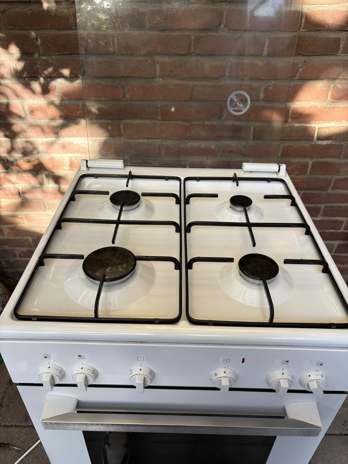 Gasfornuis + oven, Witgoed en Apparatuur, Ophalen, Gebruikt, 4 kookzones, Gas