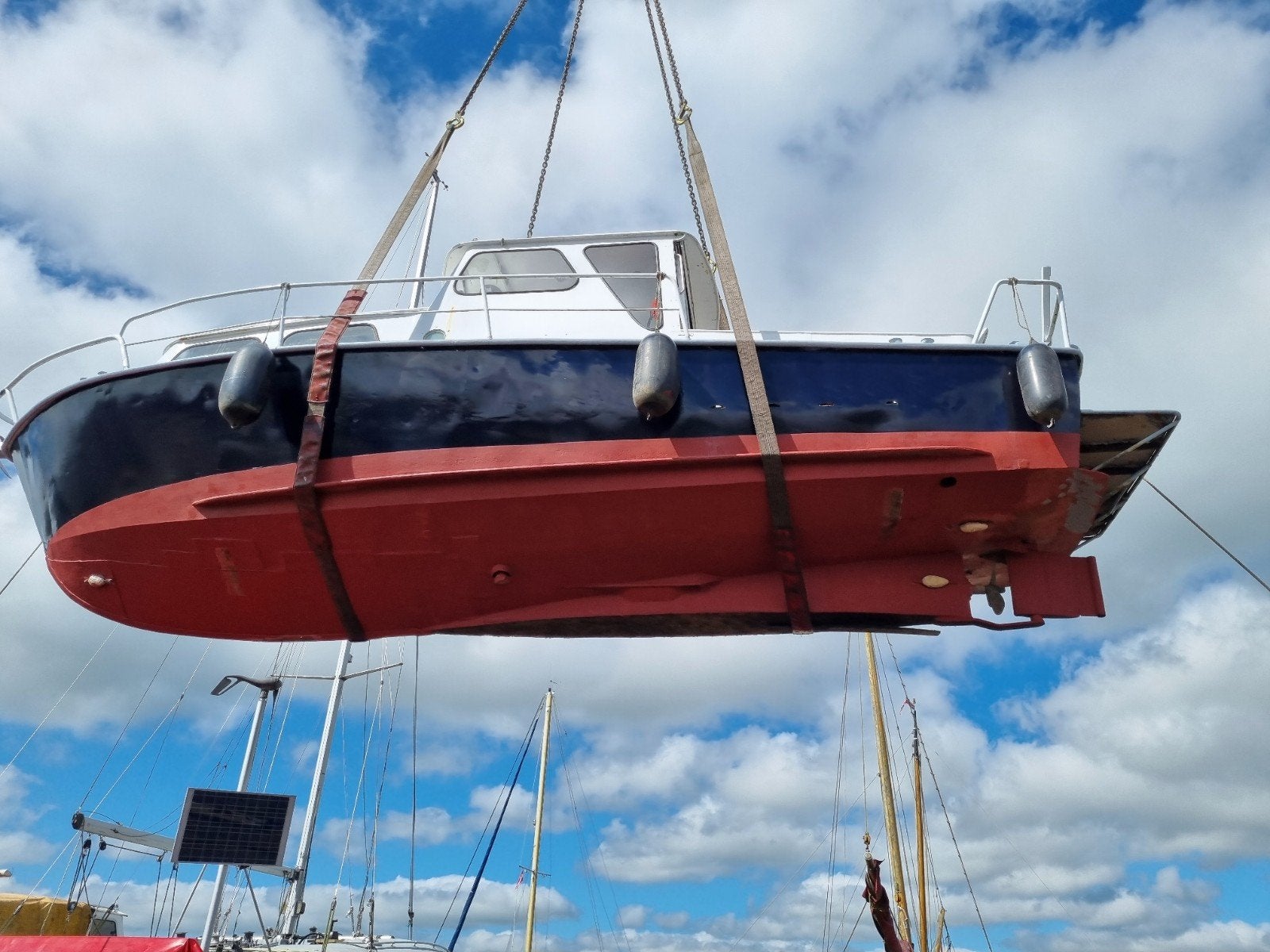 Stalen motorkruiser / visboot (met werk!), Watersport en Boten, Kruiser, Ophalen, Trailer