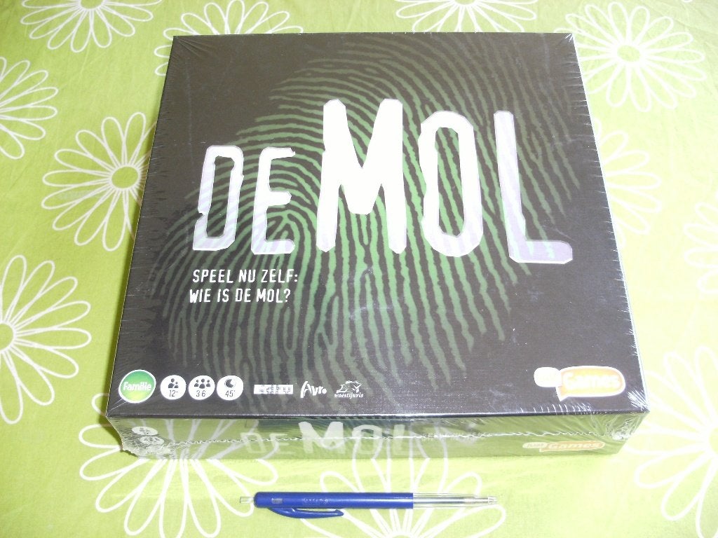 Nieuw in seal: Wie is de Mol? Speel nu zelf Wie is de Mol?, Vijf spelers of meer, Ophalen of Verzenden, Nieuw