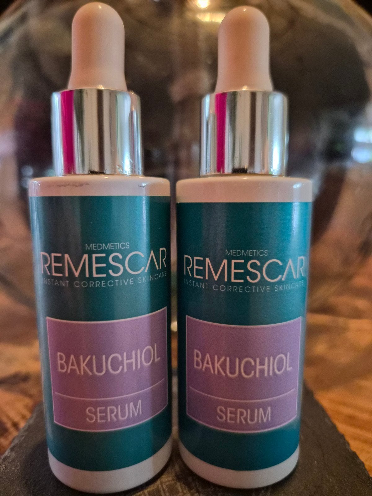 Remescar Bakuchiol Serum - 2 flesjes (halfvol), Sieraden, Tassen en Uiterlijk, Uiterlijk | Gezichtsverzorging, Ophalen of Verzenden