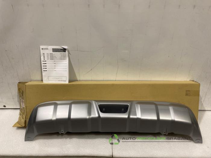 Diffuser achterbumper van een Suzuki Vitara, Gebruikt, -, -, Ophalen of Verzenden