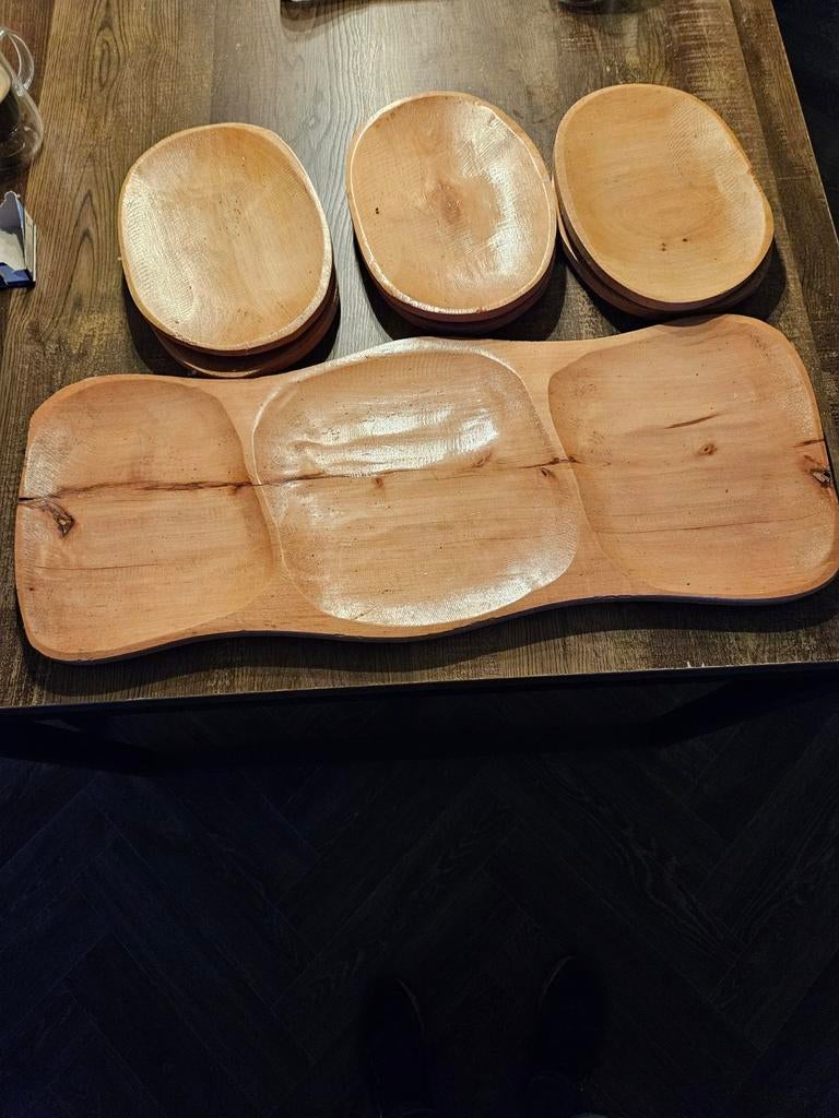 Houten serveerplank met 6 bordjes, Huis en Inrichting, Keuken | Servies, Overige materialen, Gebruikt, Overige typen, Ophalen of Verzenden