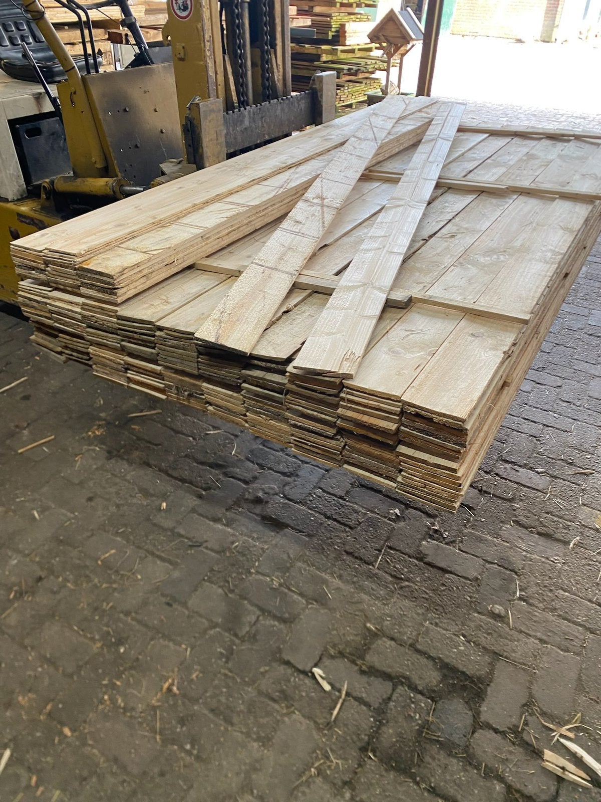 planken, Tuin en Terras, Palen, Balken en Planken, Zo goed als nieuw, Planken, 250 cm of meer, Ophalen